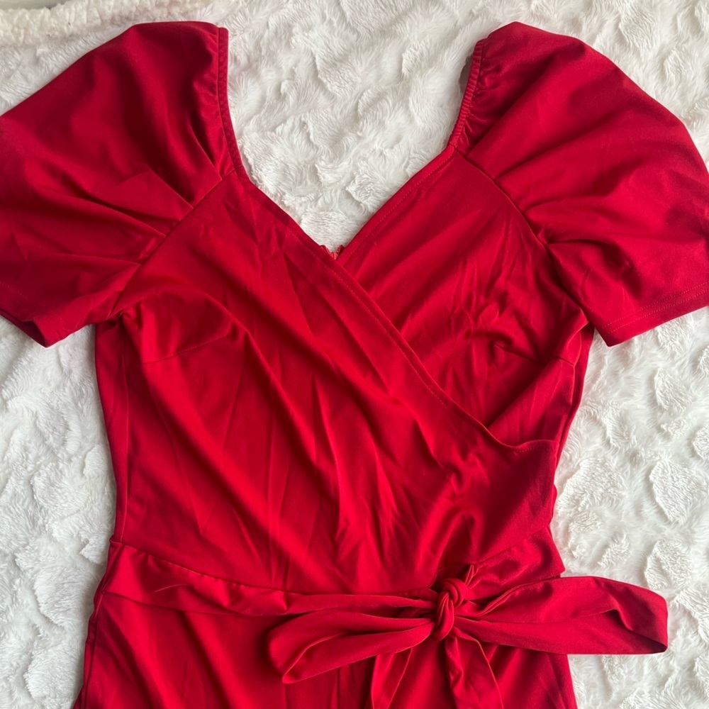 Red Bow tie Wide-Leg Jumpsuit with Tie Waist Women’s Size Large - Picture 3 of 4